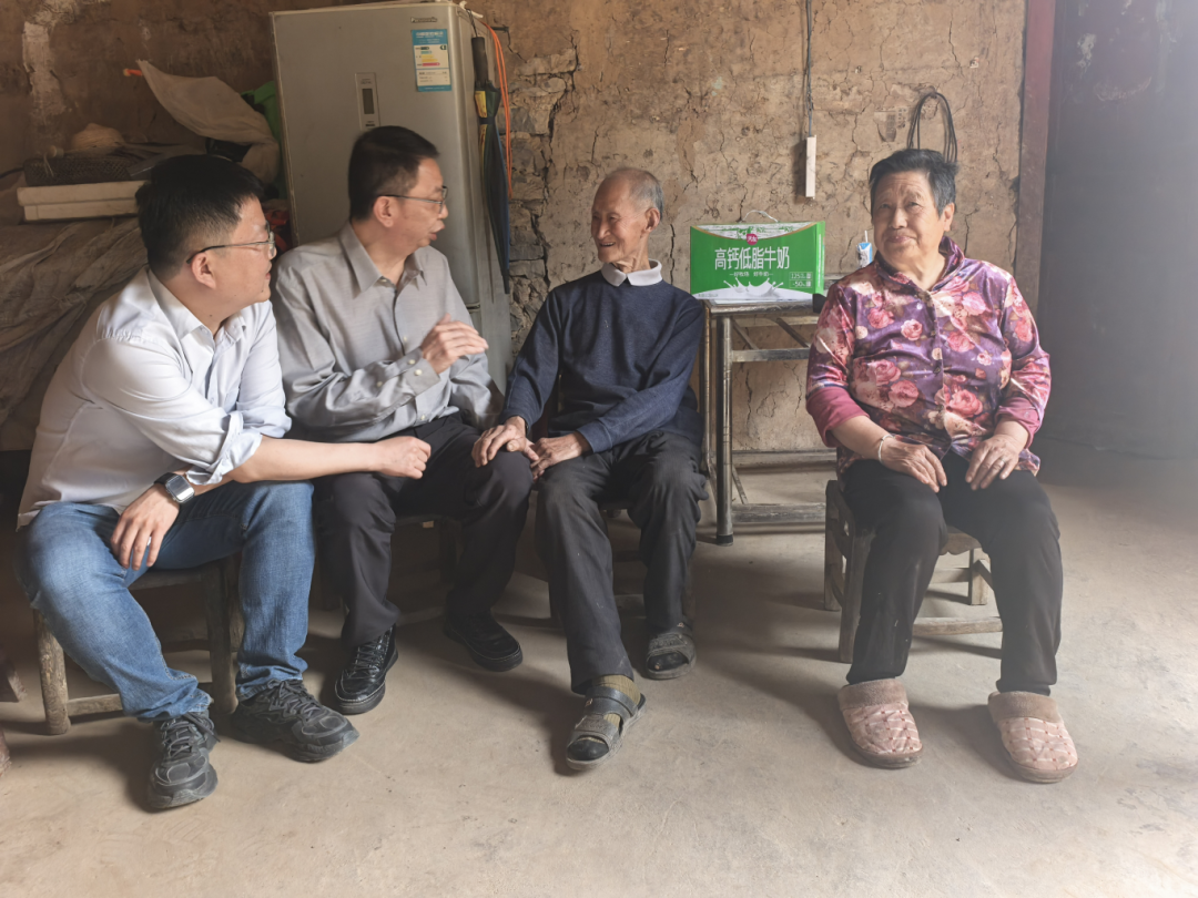 我司赴興隆鎮(zhèn)回龍村開展鄉(xiāng)村振興專題調(diào)研